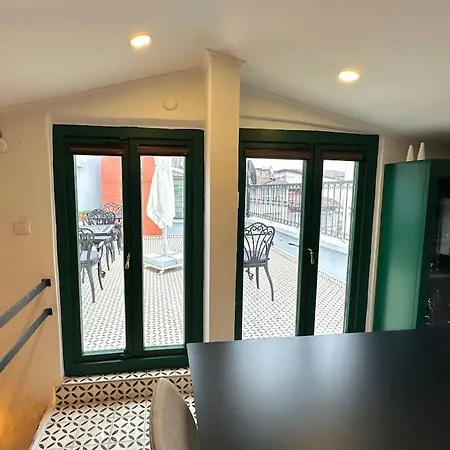 Apartmán Beyoglu'nda Tarihi