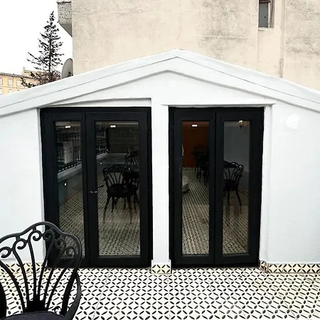 Beyoglu'nda Tarihi *